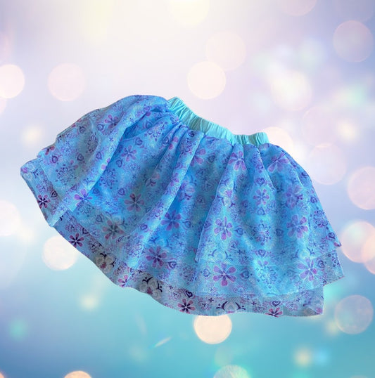 This Disney Collection Floral Layered Mesh Skirt lets your little ones twirl and play with ease