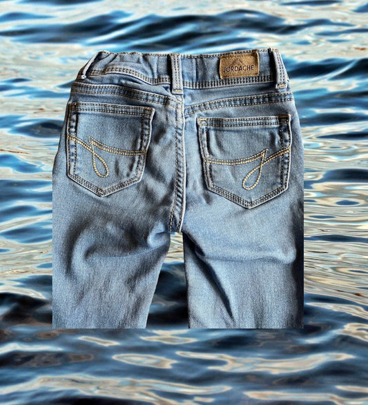 Experience unparalleled comfort and style with Jordache's distressed slim jeans