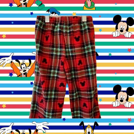 Enjoy the ultimate in comfort and style with these Disney decorative pajama bottoms for girls