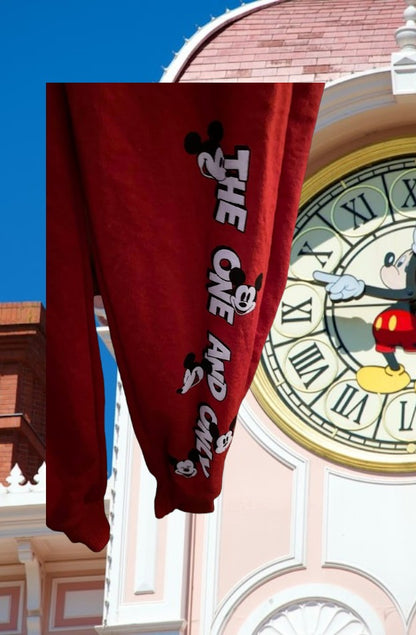 These Disney Junior Mickey sweatpants feature a fun and unique graphic design( NEW)