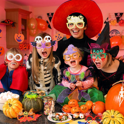 Make Halloween even more festive and entertaining with this 12pc glitter glass set