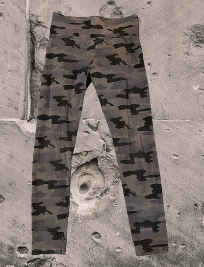 Get wild and stylish with these comfortable girl's leggings