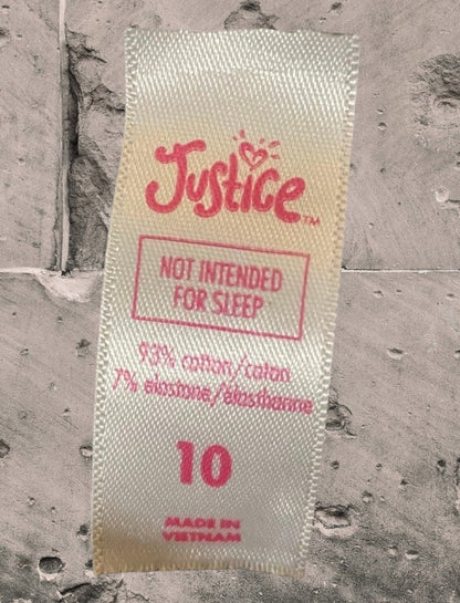 Get wild and stylish with these comfortable girl's leggings