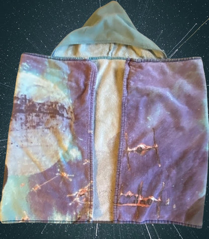 Star Wars Hooded Bath Towel is designed with a striking multicolored pattern