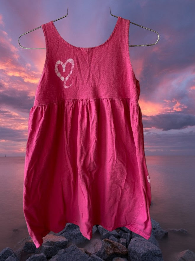 Pretty and flowy girl's pink heart pattern dress