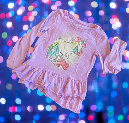 Carter's Floral Unicorn Graphic Tee Long Sleeve is a timeless and stylish addition to any wardrobe