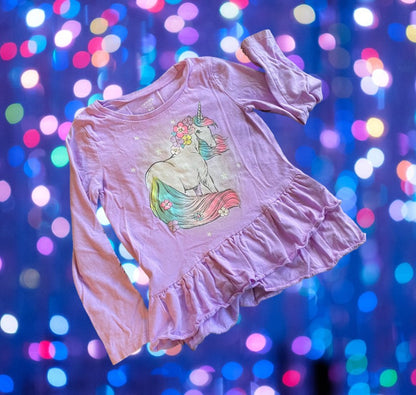 Carter's Floral Unicorn Graphic Tee Long Sleeve is a timeless and stylish addition to any wardrobe