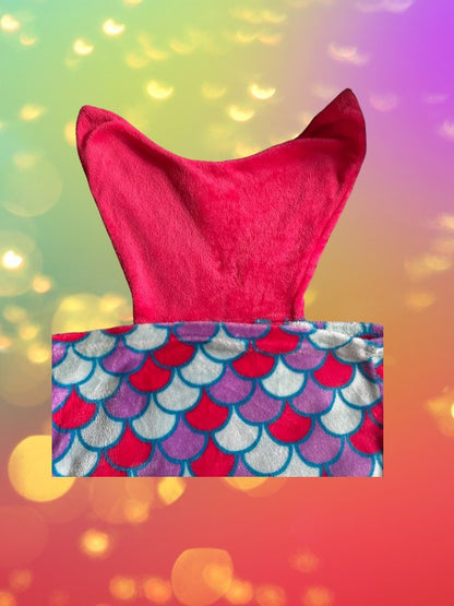 This cozy mermaid design tail blanket has beautiful colors and a fun design
