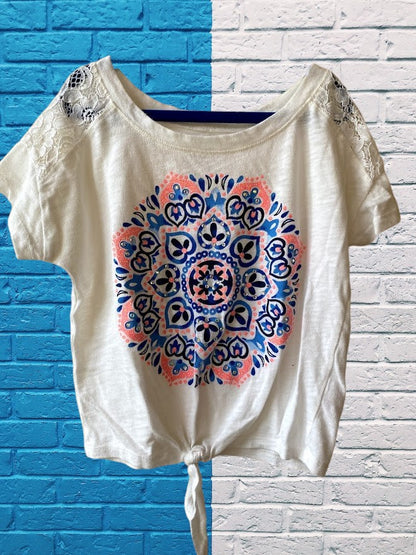 This Justice Girl's Lace Top features a striking blend of colors, enhanced by glitter and rhinestones