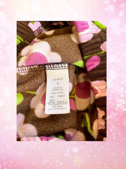 Get ready to drift off to dreamland in absolute comfort with Carter's pajama bottoms