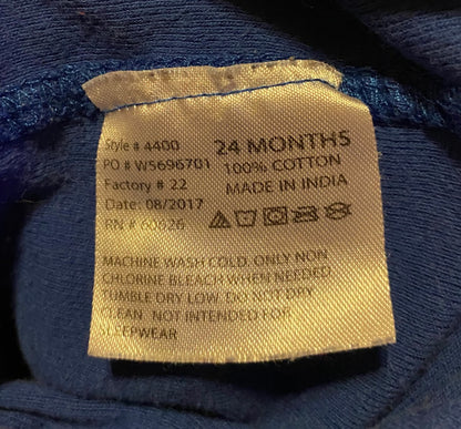 With this Rabbit Skins Cotton Onesie, you'll have a stylish and comfortable option for your toddler