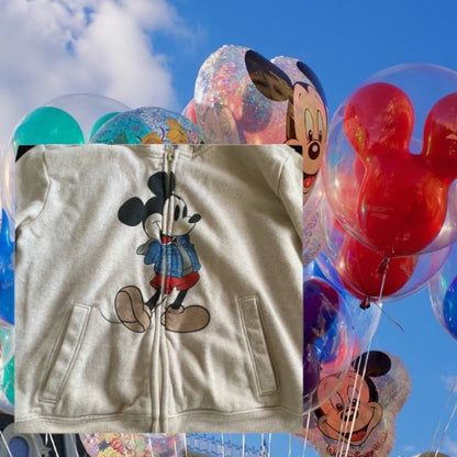 This Disney Gap Kids Youth Mickey Mouse Hoodie brings fun & comfort in one cozy sweatshirt