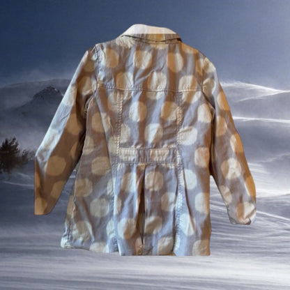 With this stylish and practical Cherokee trench coat, your little one will stay fashion-forward