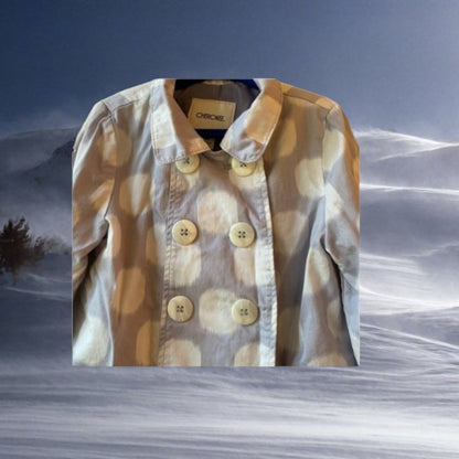 With this stylish and practical Cherokee trench coat, your little one will stay fashion-forward