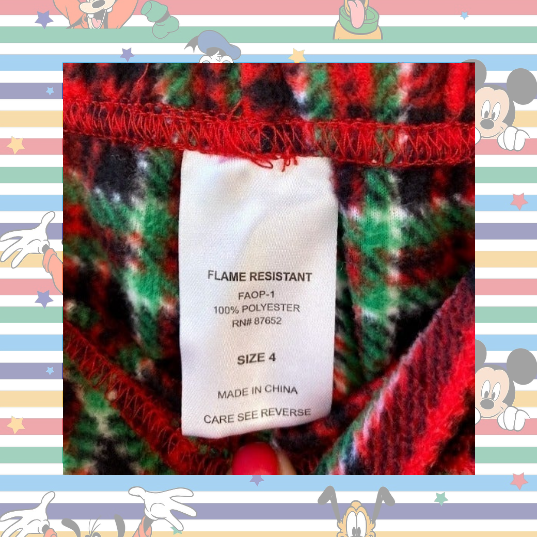 Enjoy the ultimate in comfort and style with these Disney decorative pajama bottoms for girls